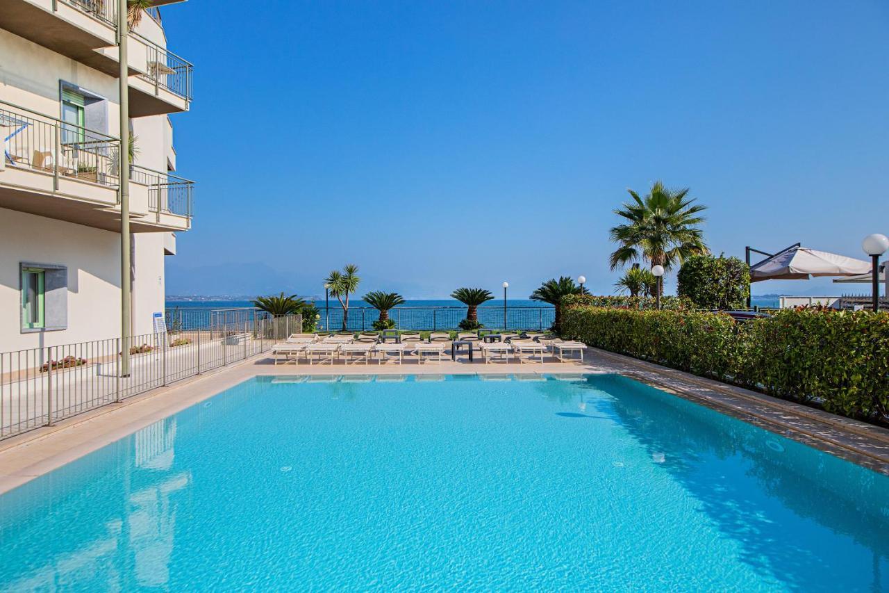 Residenza Miralago By Wonderful Italy Desenzano del Garda Exterior foto