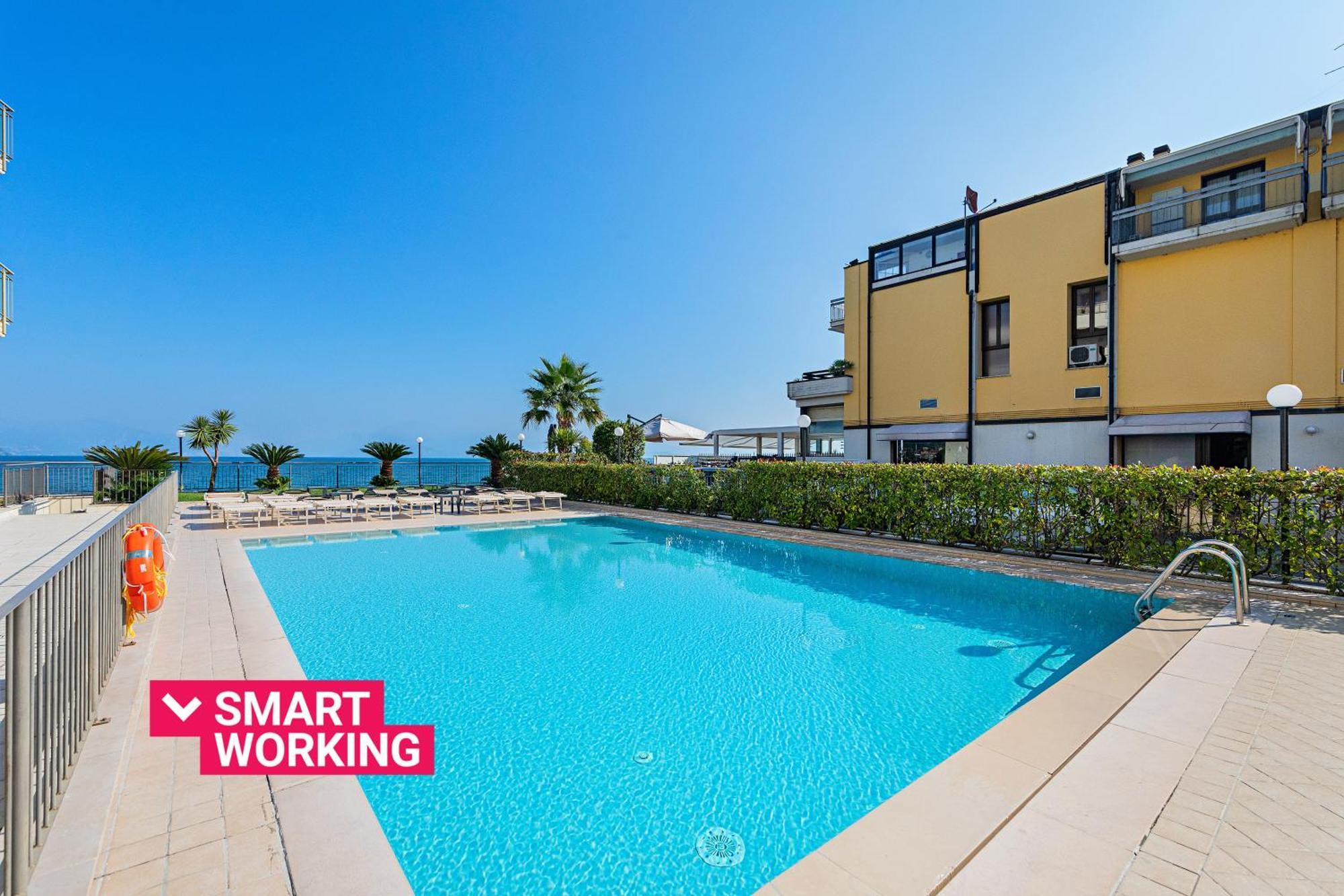 Residenza Miralago By Wonderful Italy Desenzano del Garda Exterior foto